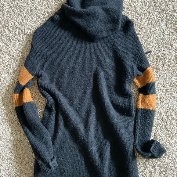 Evereve Sweaters Evereve Varsity Hooded Sweater Poshmark